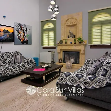 Elegant Huge Large Pool, Ideal For Weddings * Káthikasz