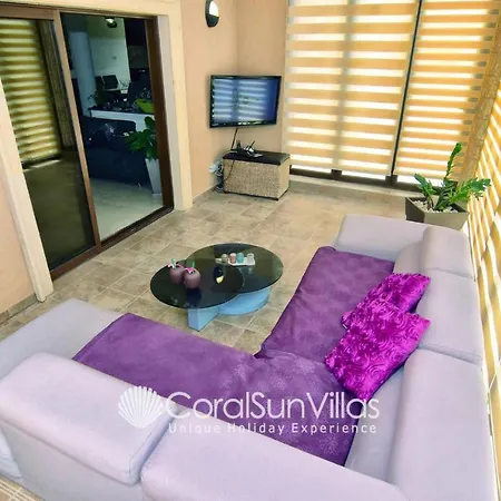 Elegant Huge Large Pool, Ideal For Weddings Villa Kathikas