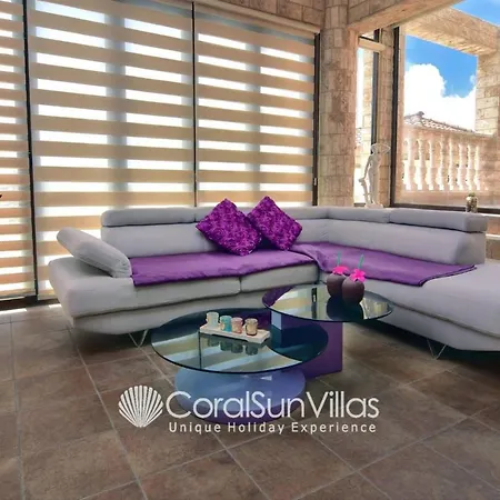 Elegant Huge Large Pool, Ideal For Weddings Villa Káthikasz