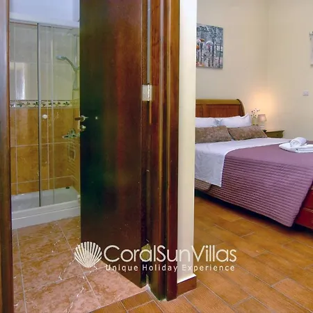 Villa Elegant Huge Large Pool, Ideal For Weddings