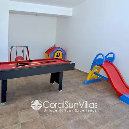 Villa Elegant Huge Large Pool, Ideal For Weddings Kathikas