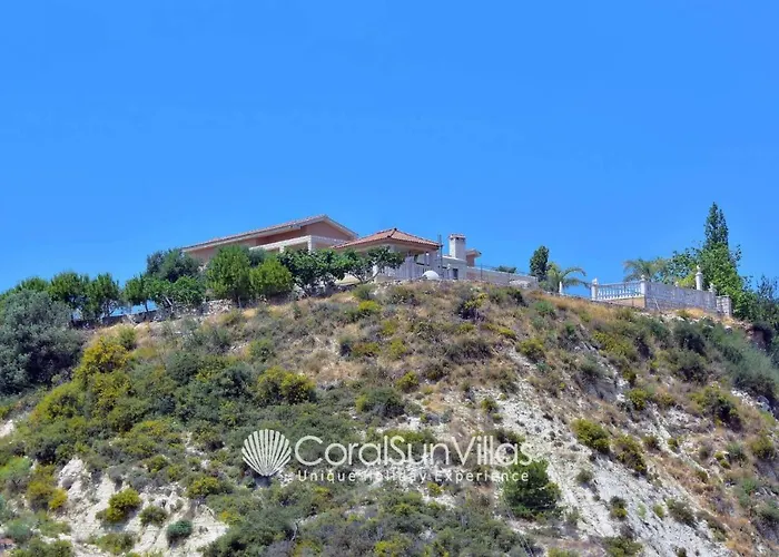 Vila Elegant Huge Large Pool, Ideal For Weddings