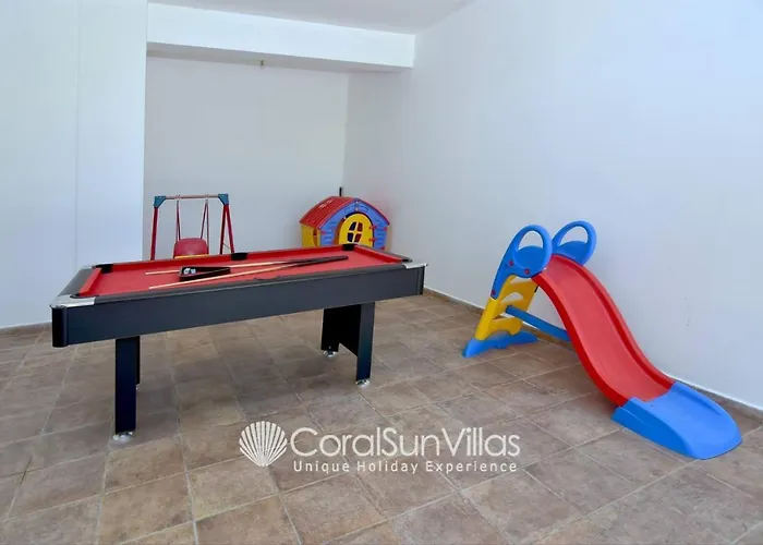 Vila Elegant Huge Large Pool, Ideal For Weddings Kathikas