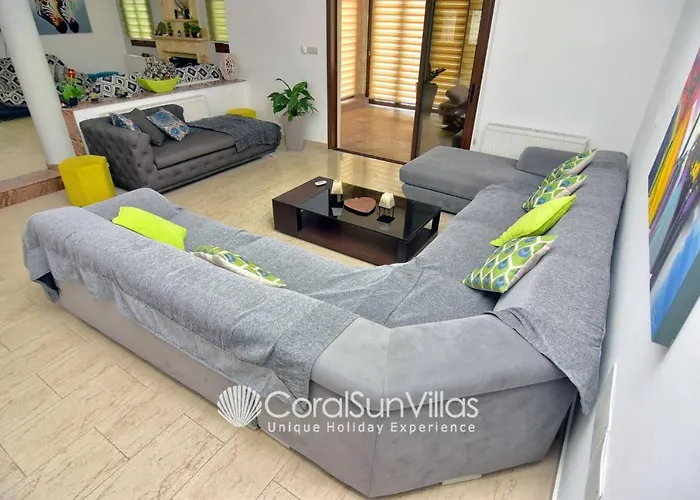 Vila Elegant Huge Large Pool, Ideal For Weddings *