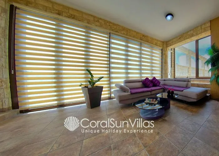 Elegant Huge Large Pool, Ideal For Weddings Vila Kathikas